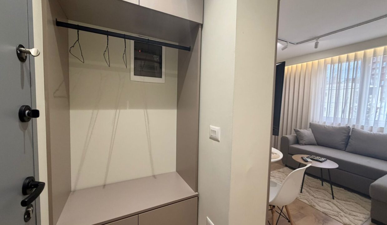 0ea8137a-b9ed-4bd8-92f3-dd7248d70ef0