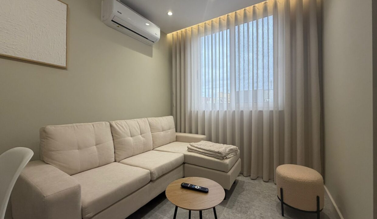 3afe3a18-81c9-4524-9cc1-23b29321e38a