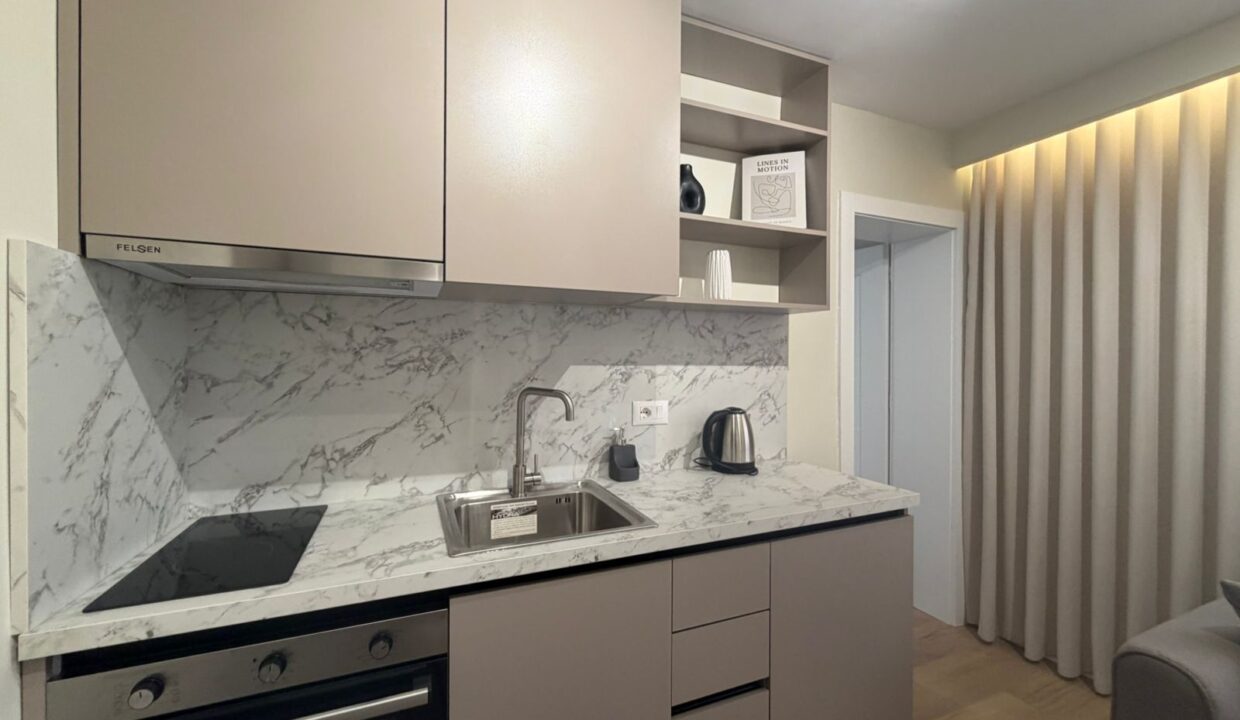 811c3838-9566-418f-80a3-d913f5ee8d04