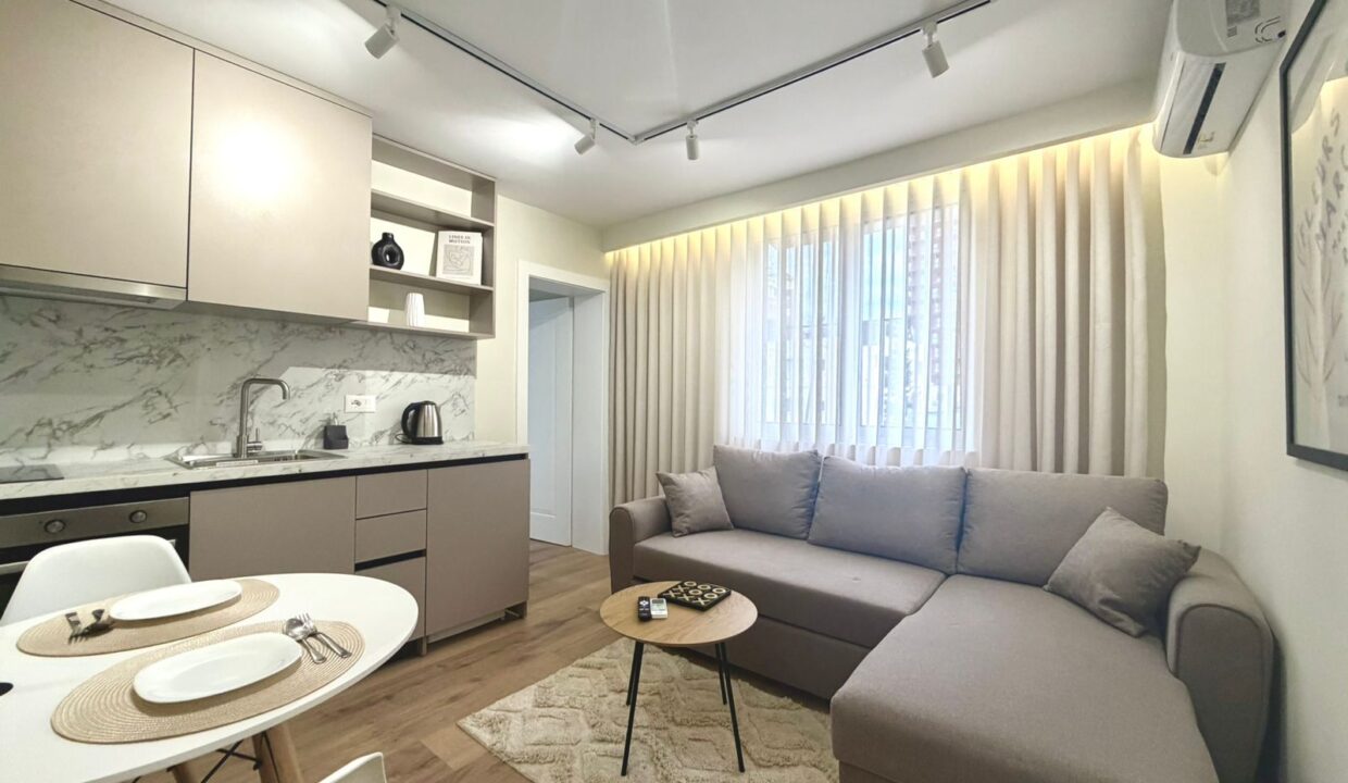 c448894d-bcfb-4bc9-b165-8e83b14861d8